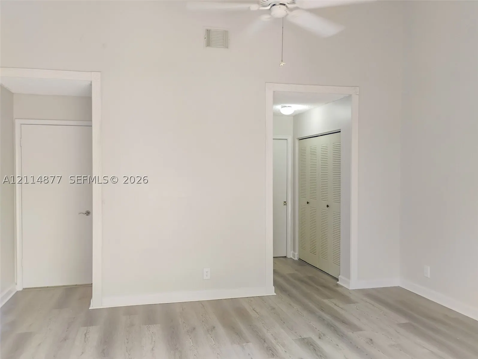 9735 Sun Pointe Dr