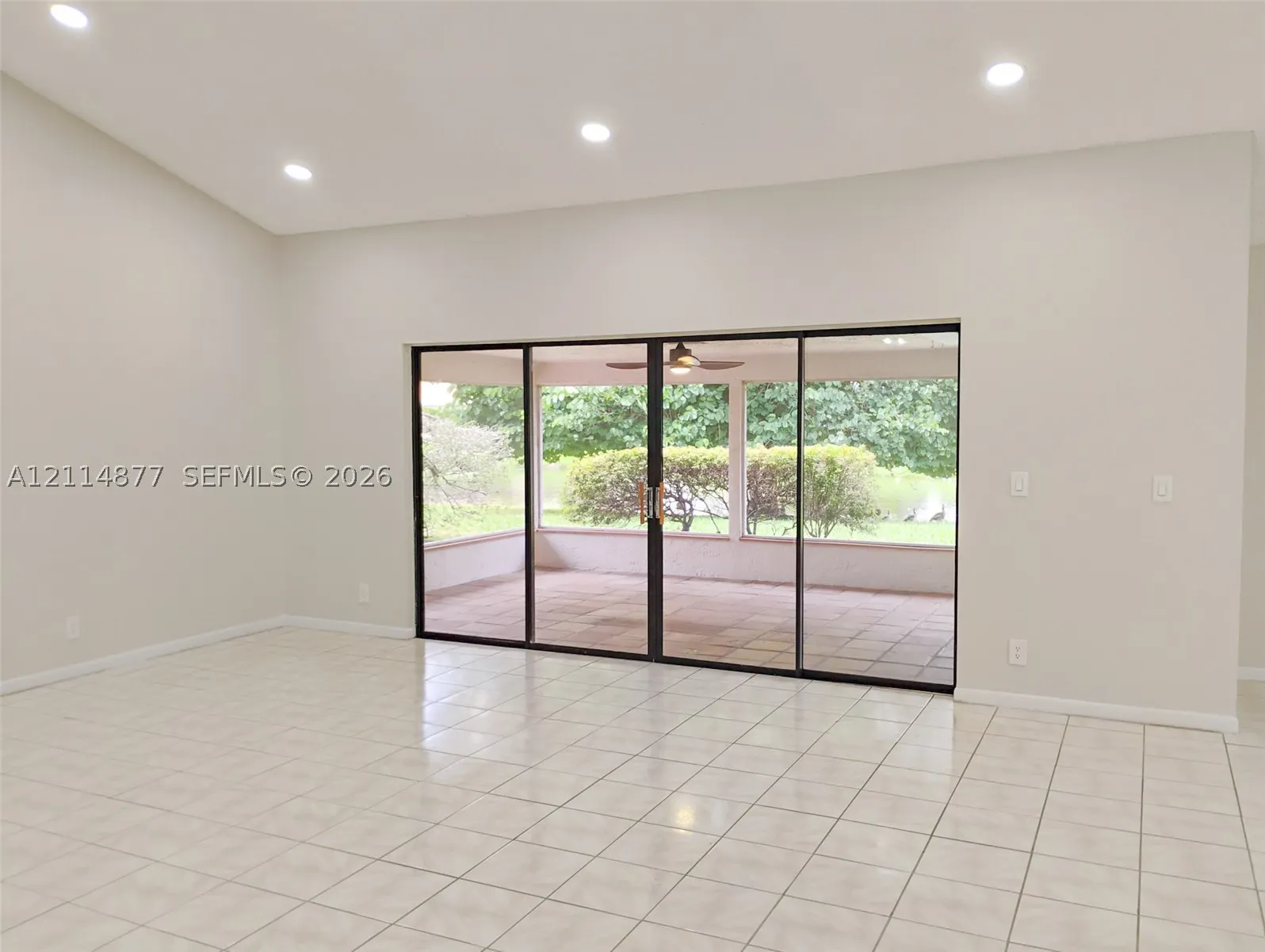 9735 Sun Pointe Dr