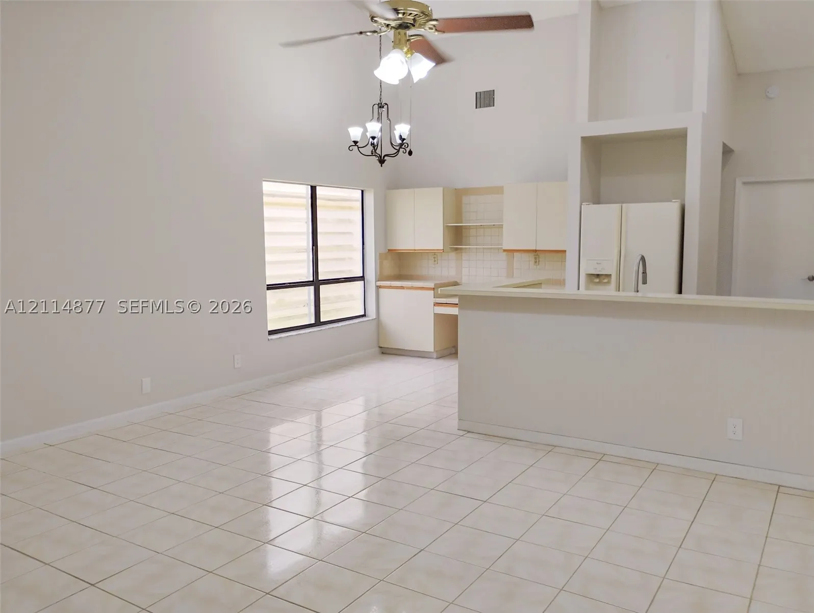 9735 Sun Pointe Dr