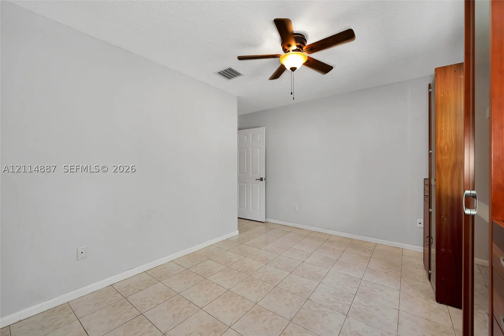 5722 Aspen Ridge Cir
