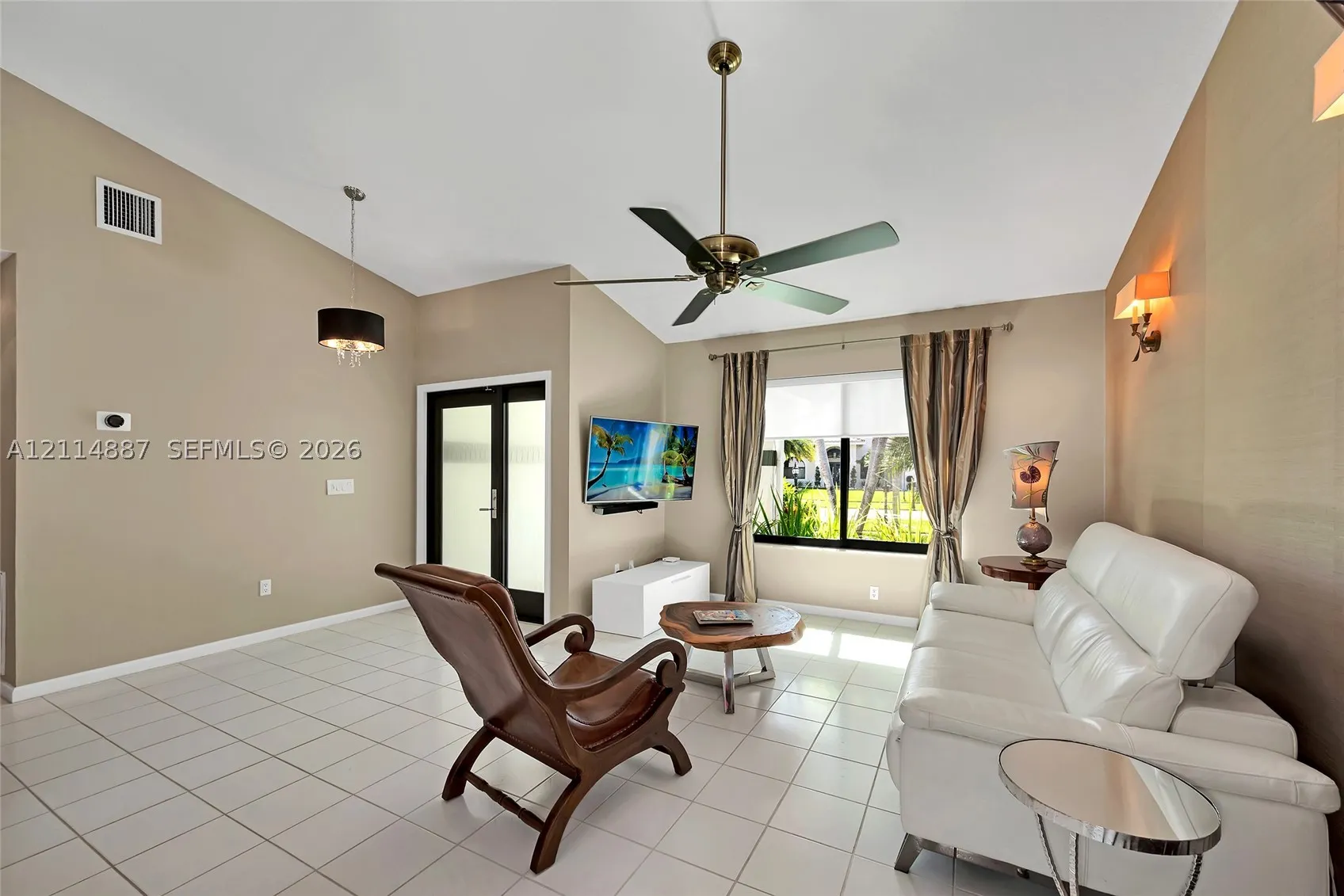 5722 Aspen Ridge Cir