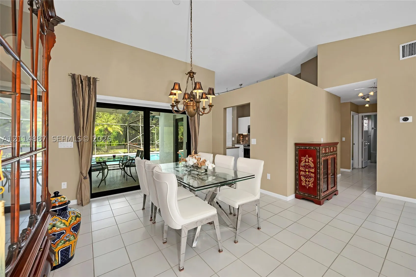 5722 Aspen Ridge Cir