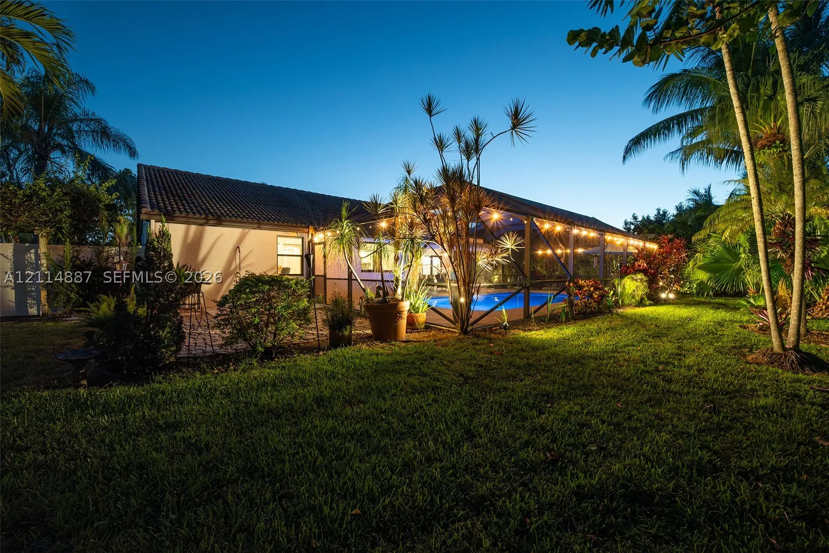 5722 Aspen Ridge Cir