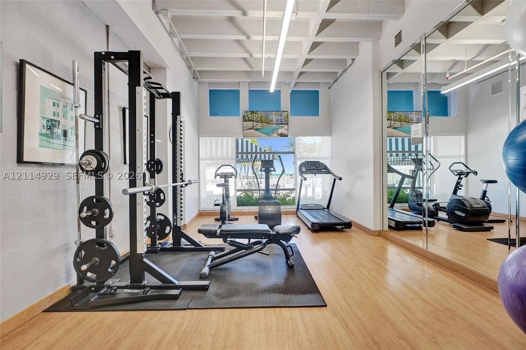 4925 Collins Ave #3H
