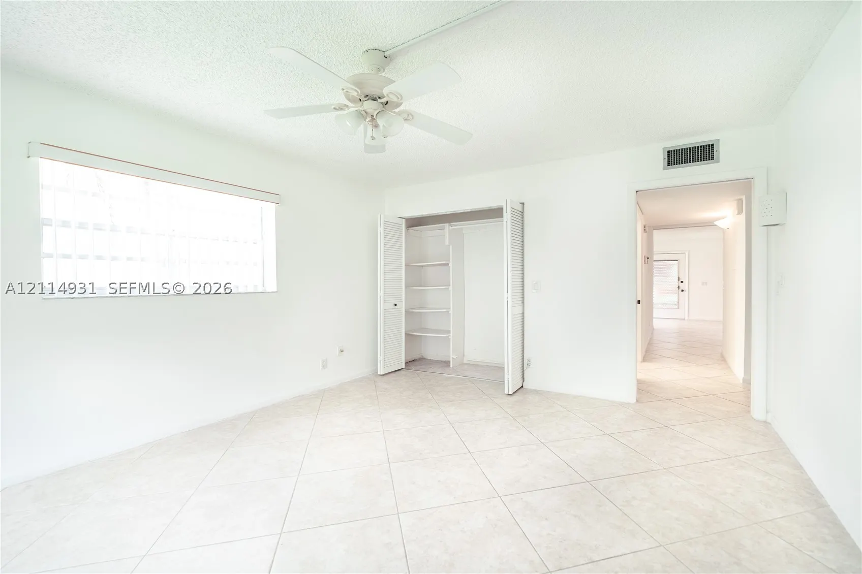 642 N Normandy  N #642