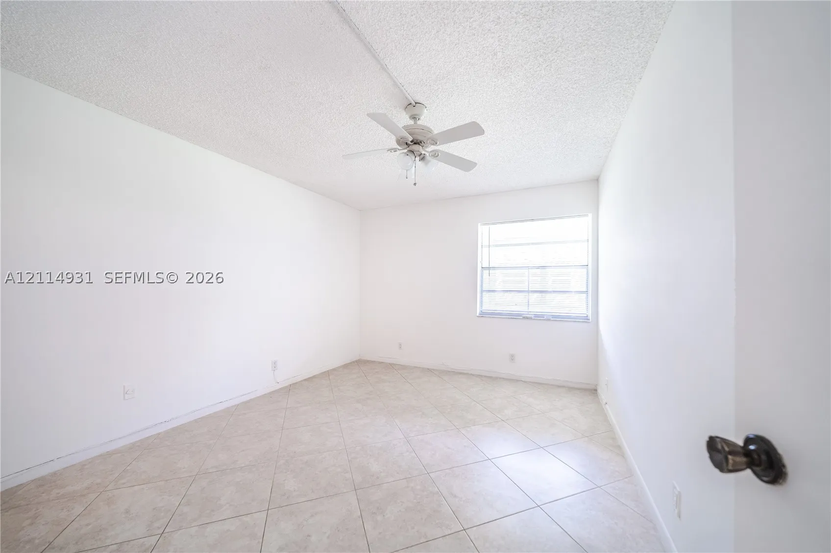 642 N Normandy  N #642