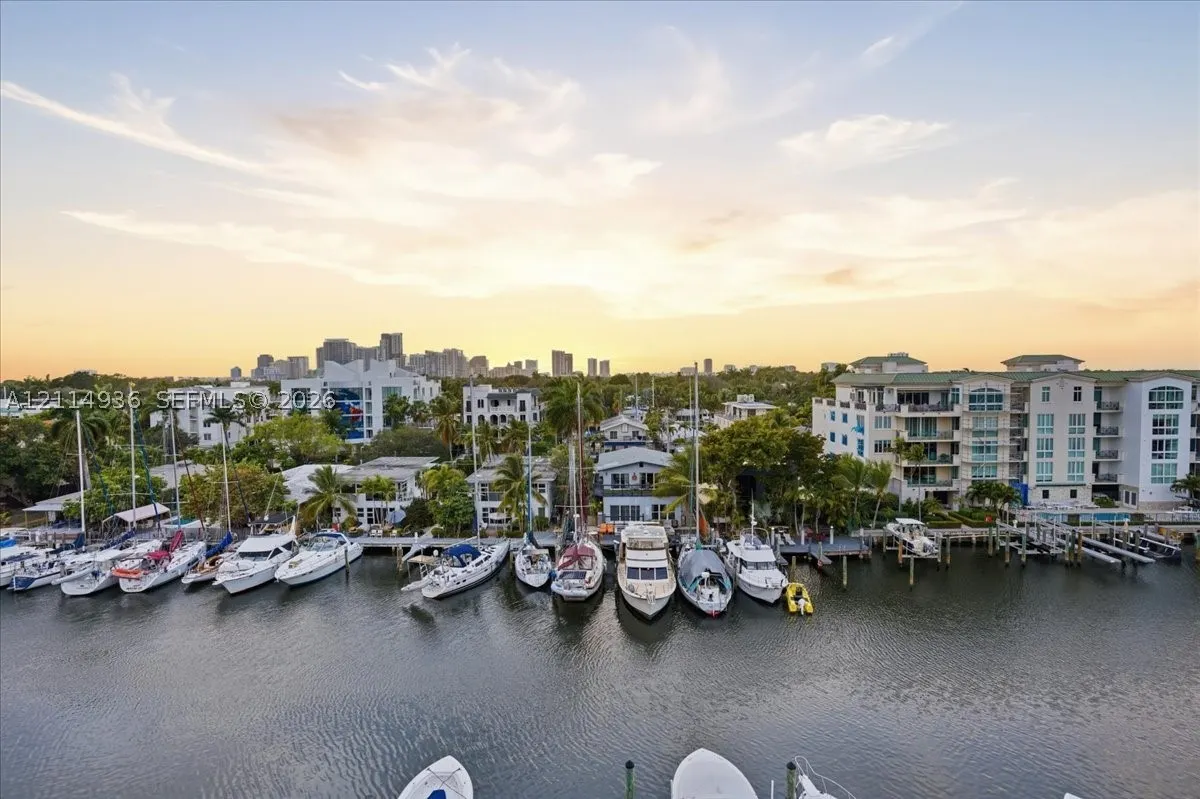 155 Isle Of Venice Dr #602