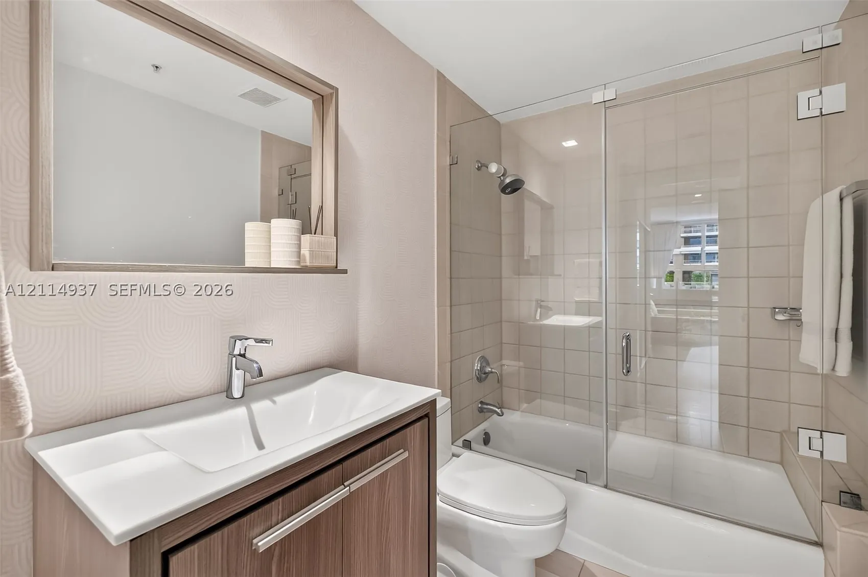 801 Brickell Key Blvd #409