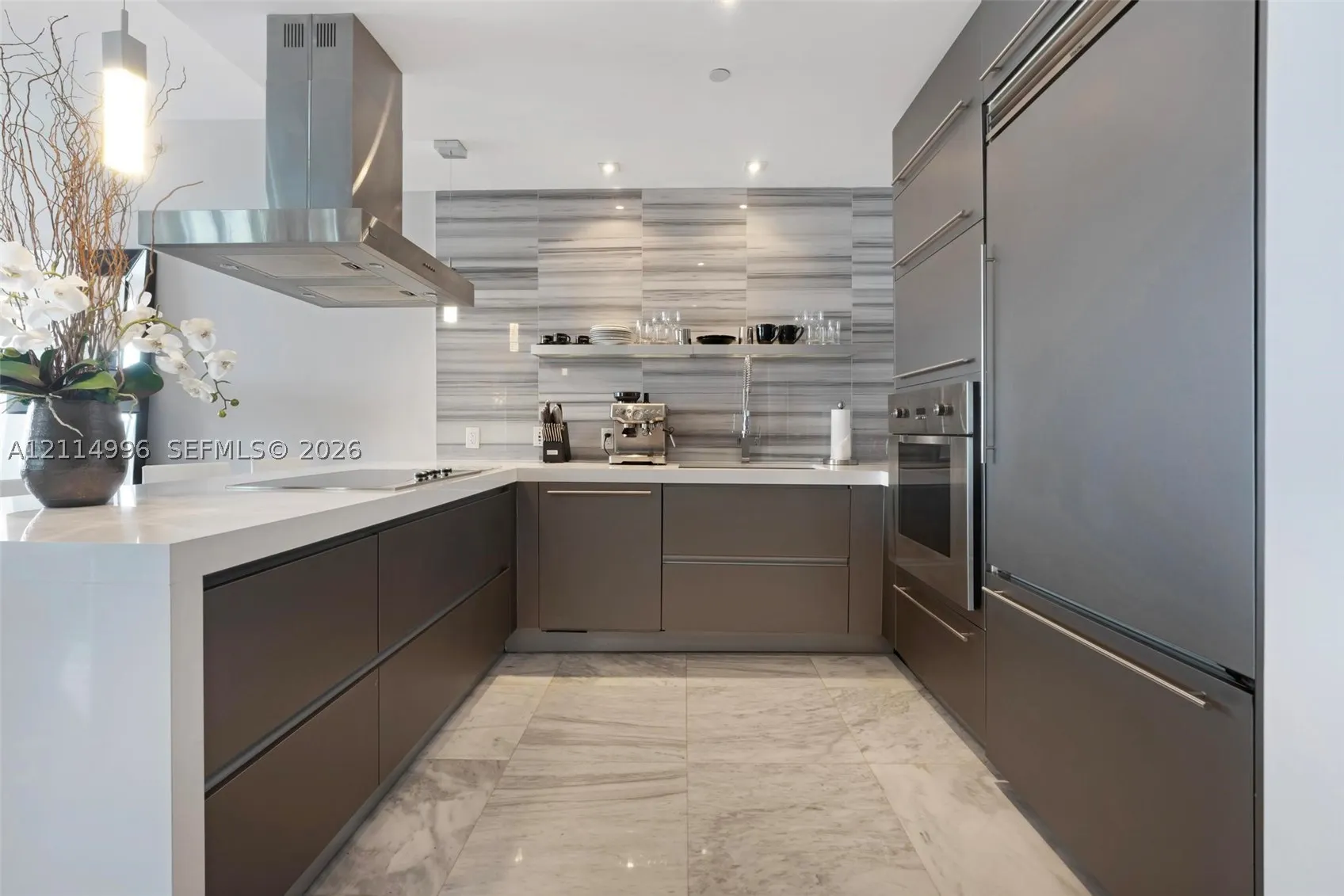 1100 Biscayne Blvd #5904