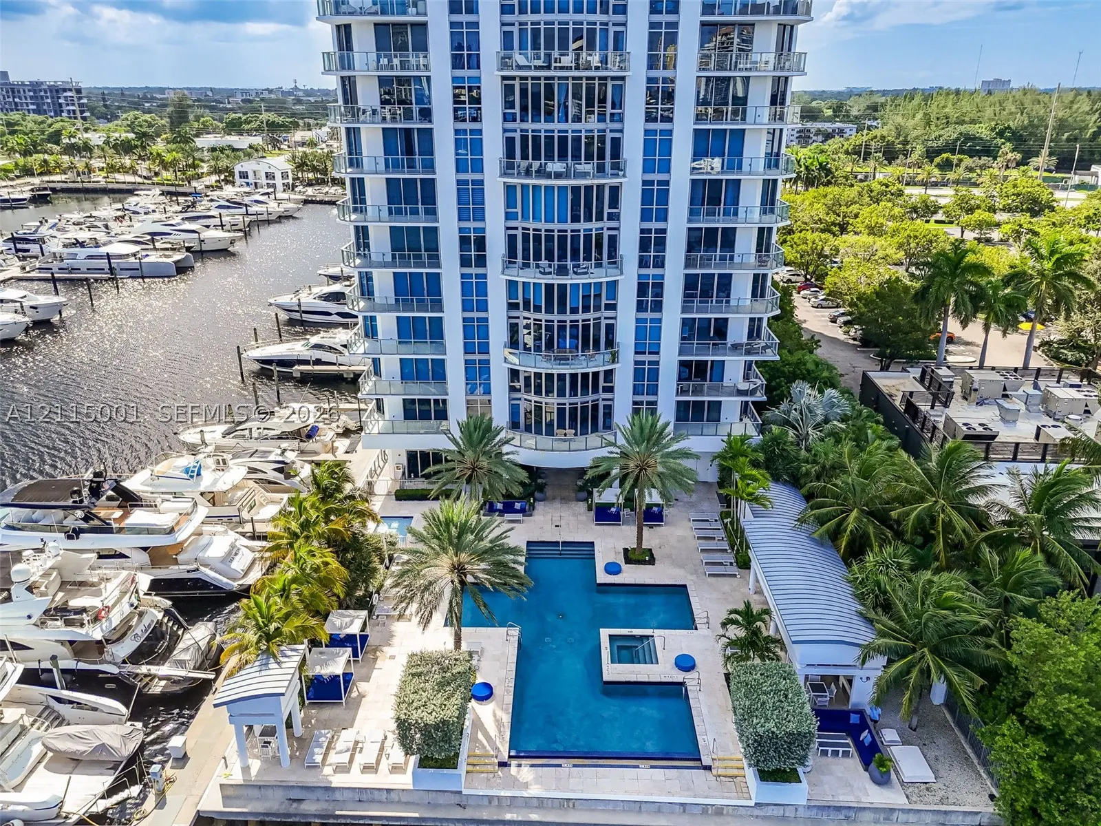 17301 Biscayne Blvd #2101