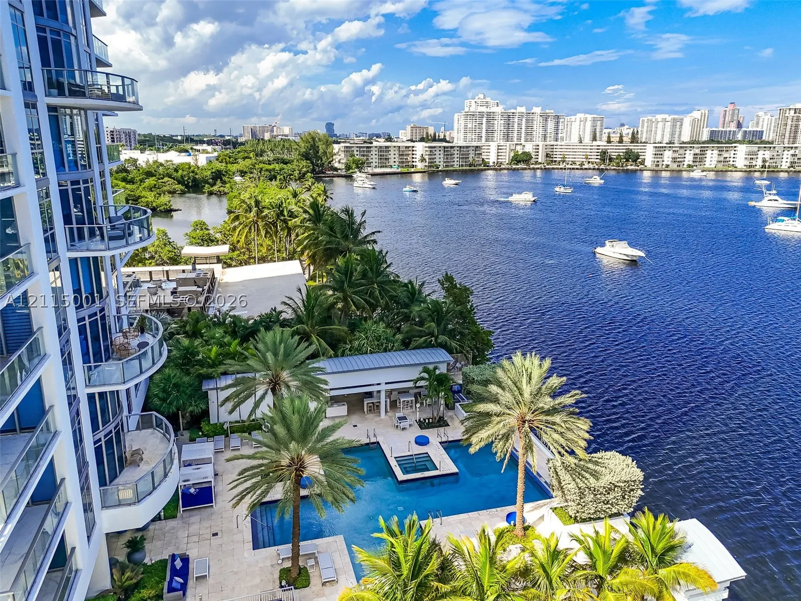 17301 Biscayne Blvd #2101