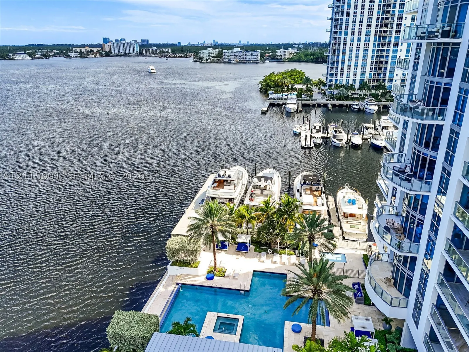 17301 Biscayne Blvd #2101