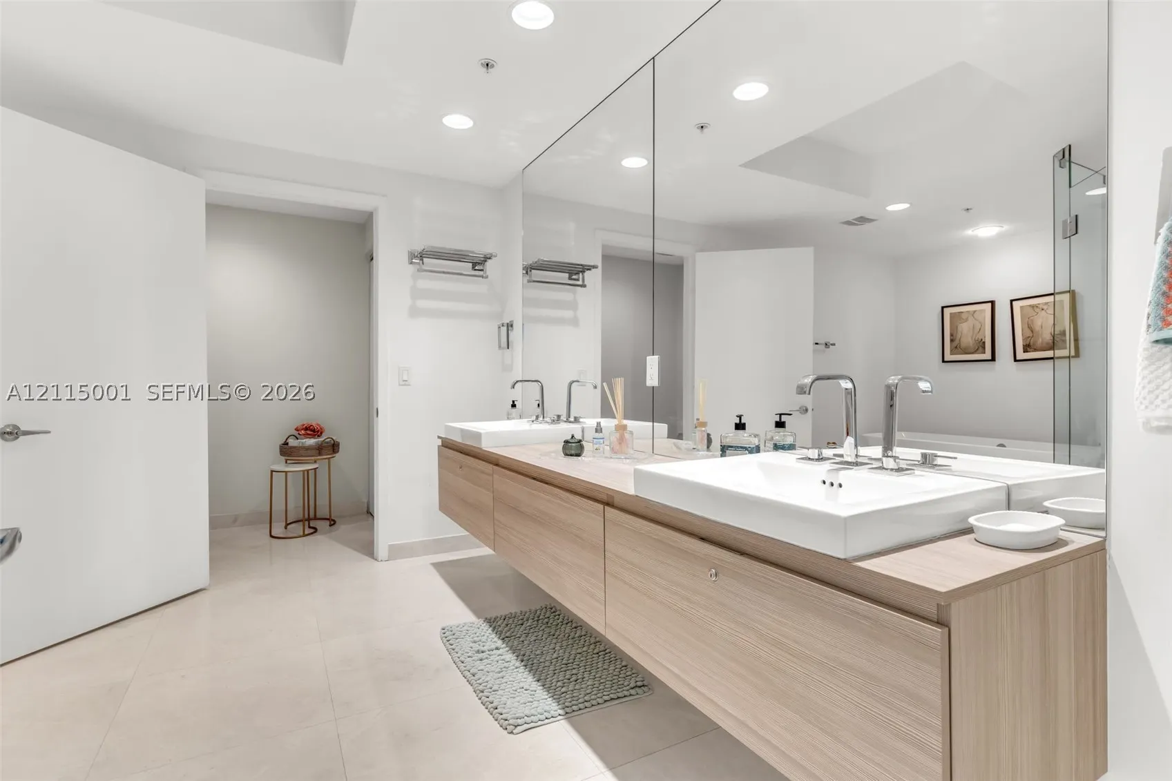 17301 Biscayne Blvd #2101
