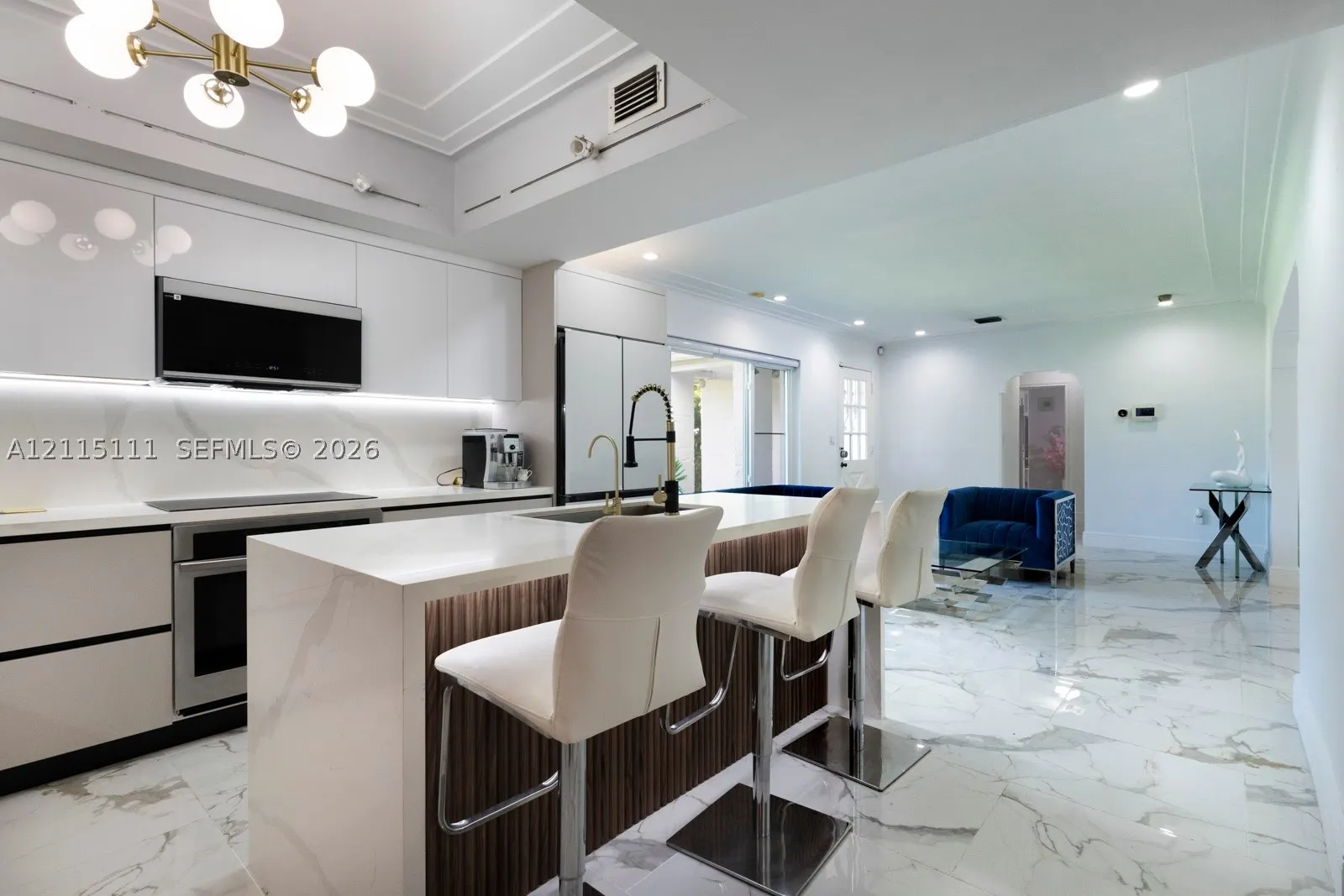 170 NW 105th St