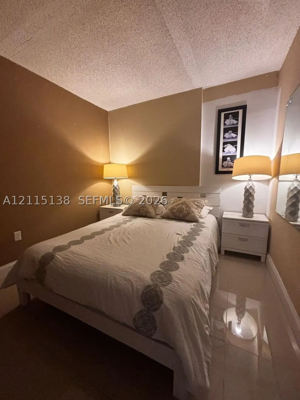 19380 Collins Ave #1602