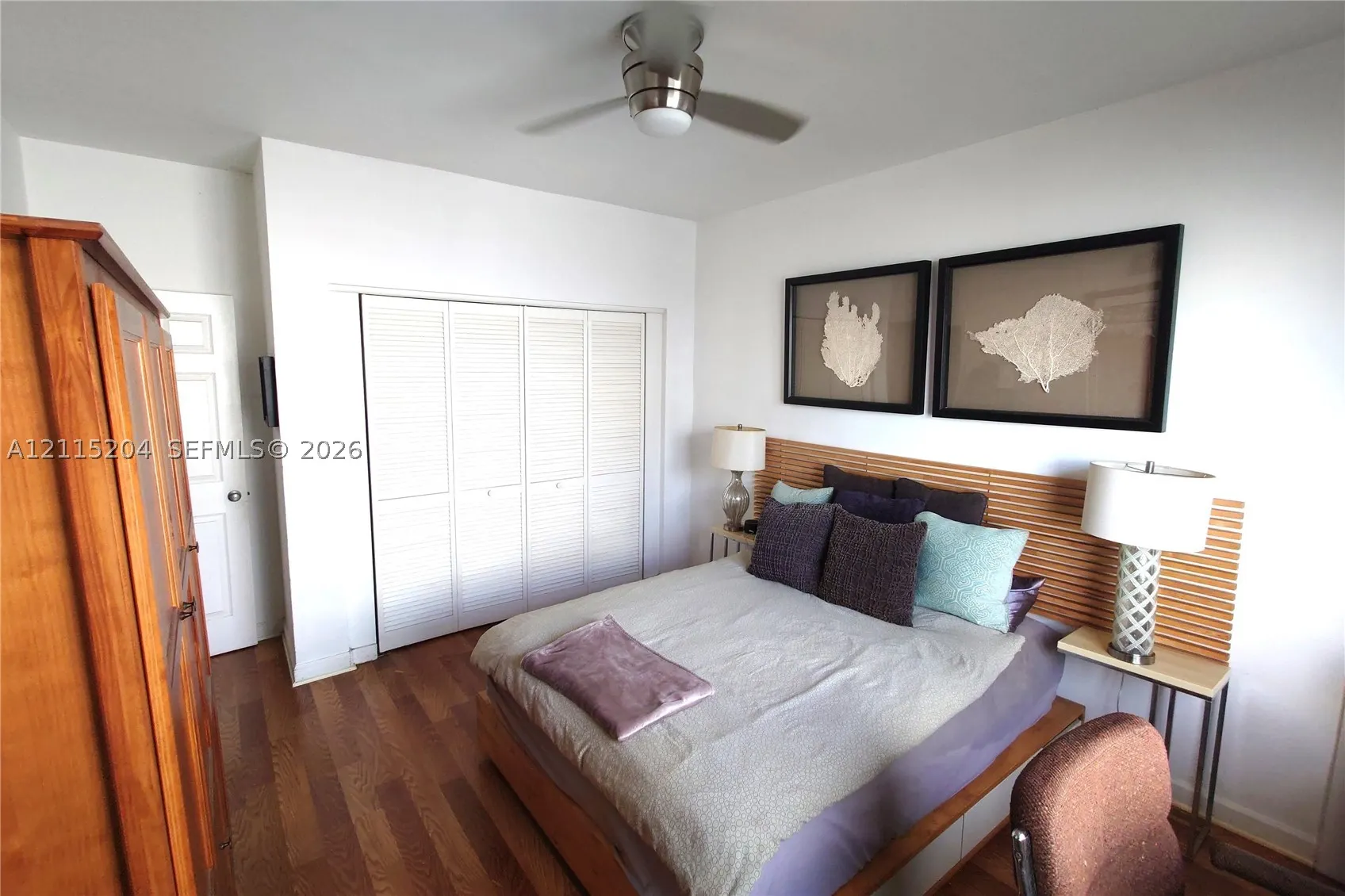 1200 Euclid Ave #206