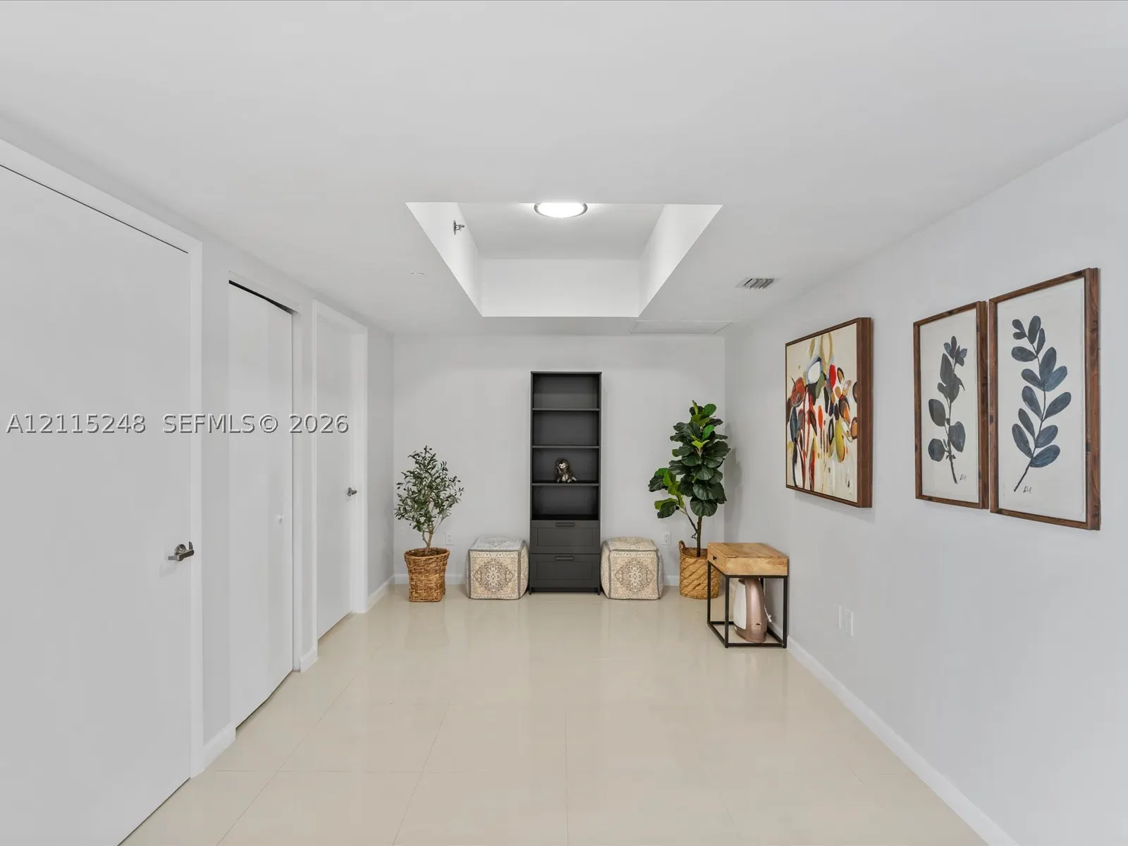 465 Brickell Ave #4605