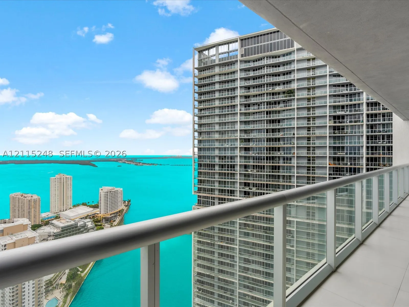 465 Brickell Ave #4605