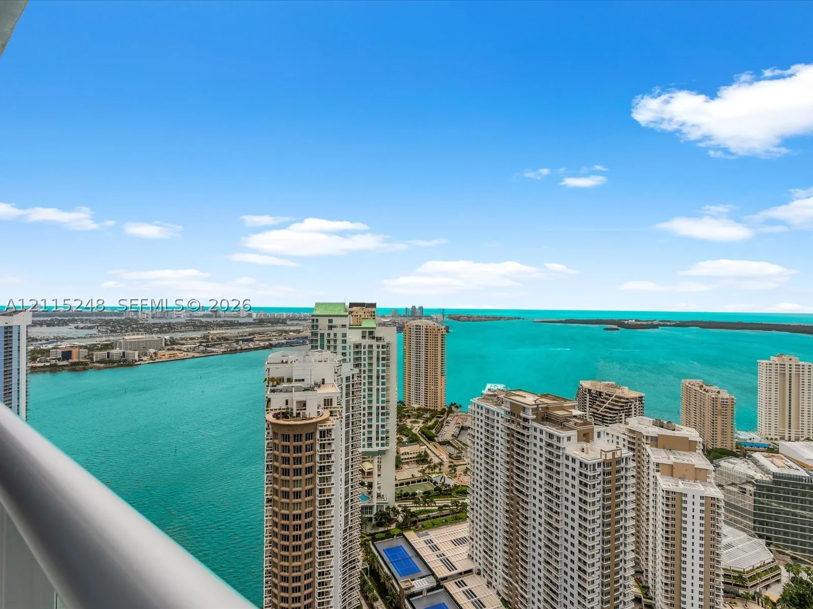 465 Brickell Ave #4605