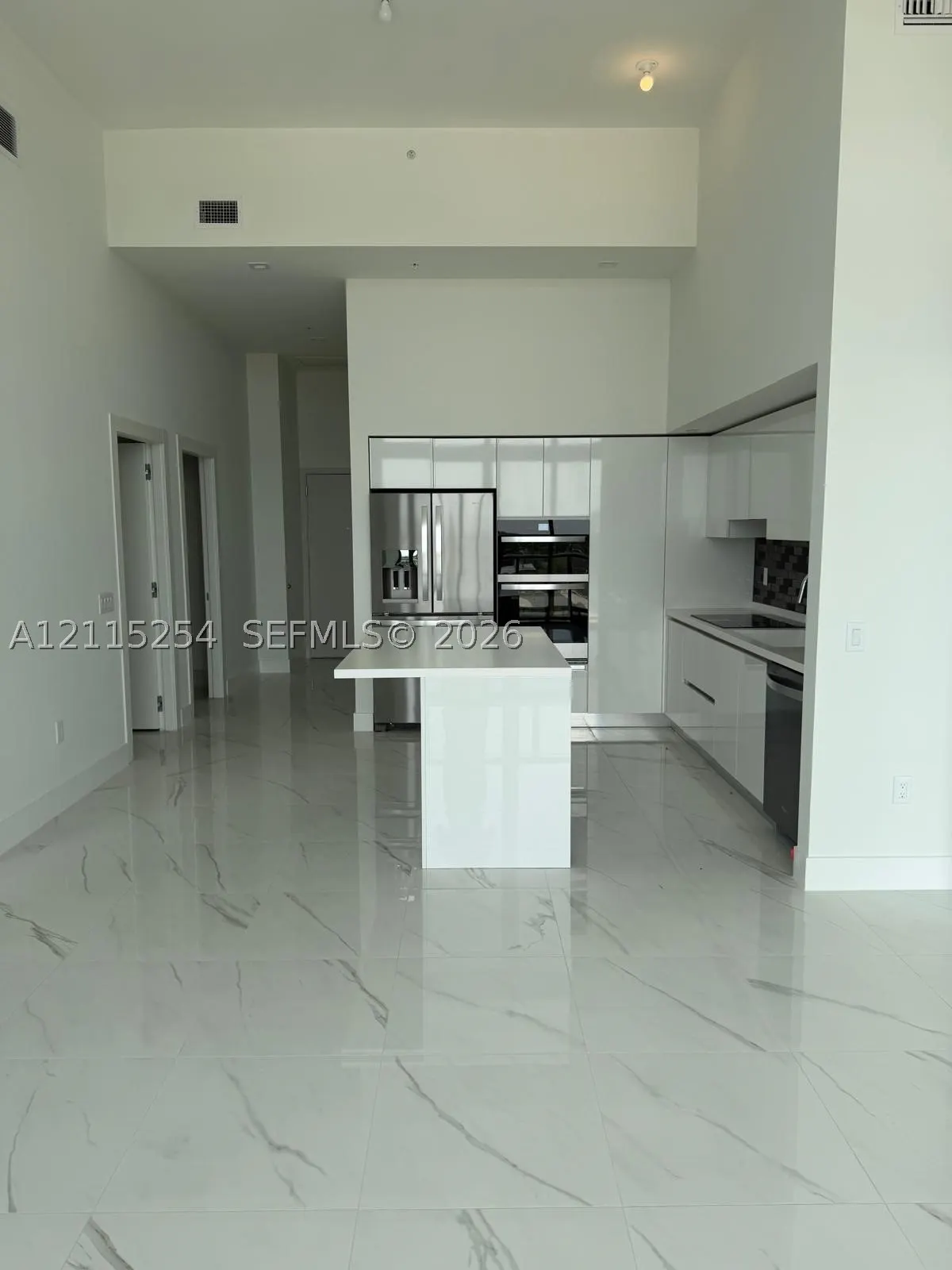 1170 E Hallandale Beach Blvd #607