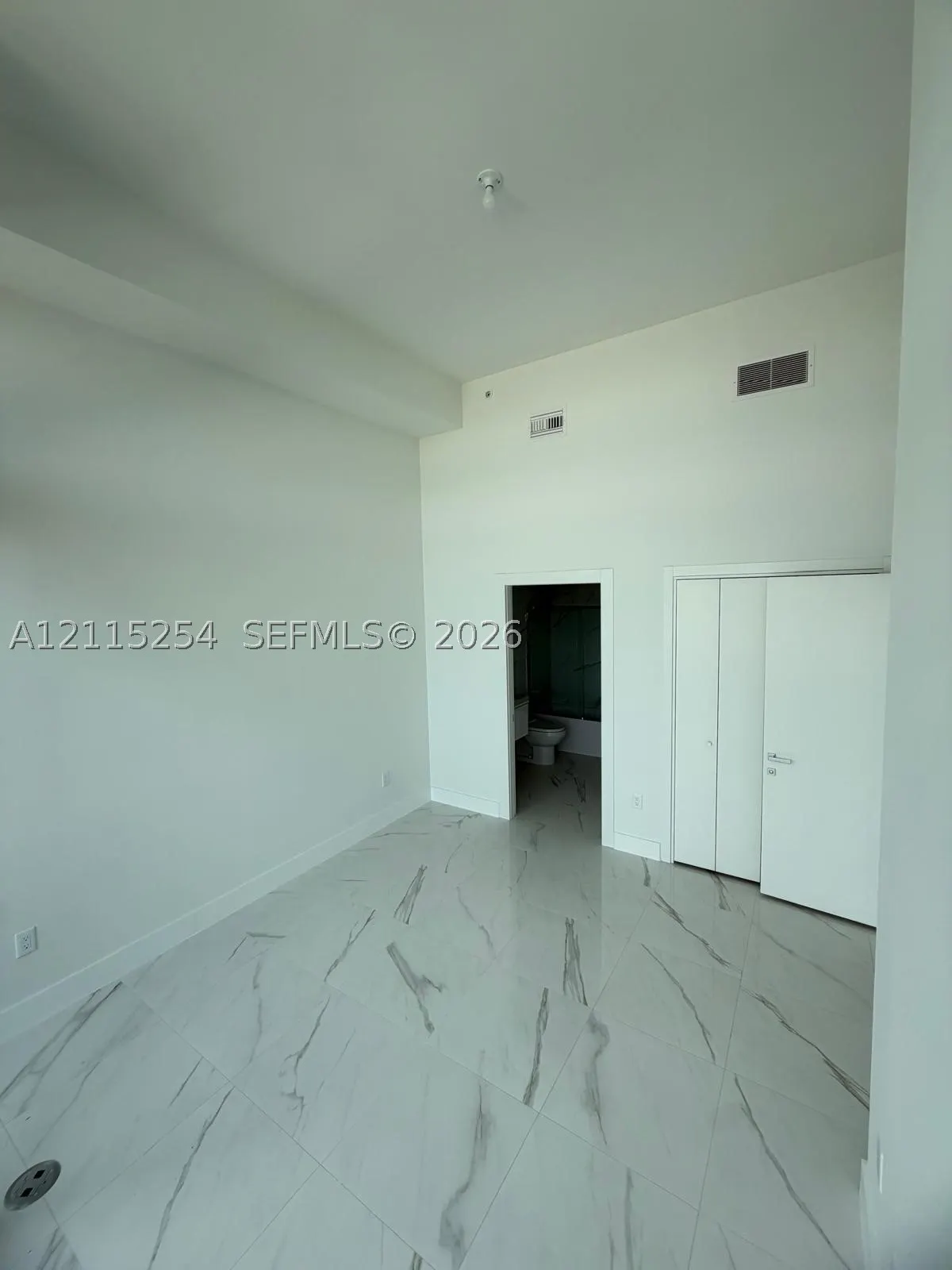 1170 E Hallandale Beach Blvd #607