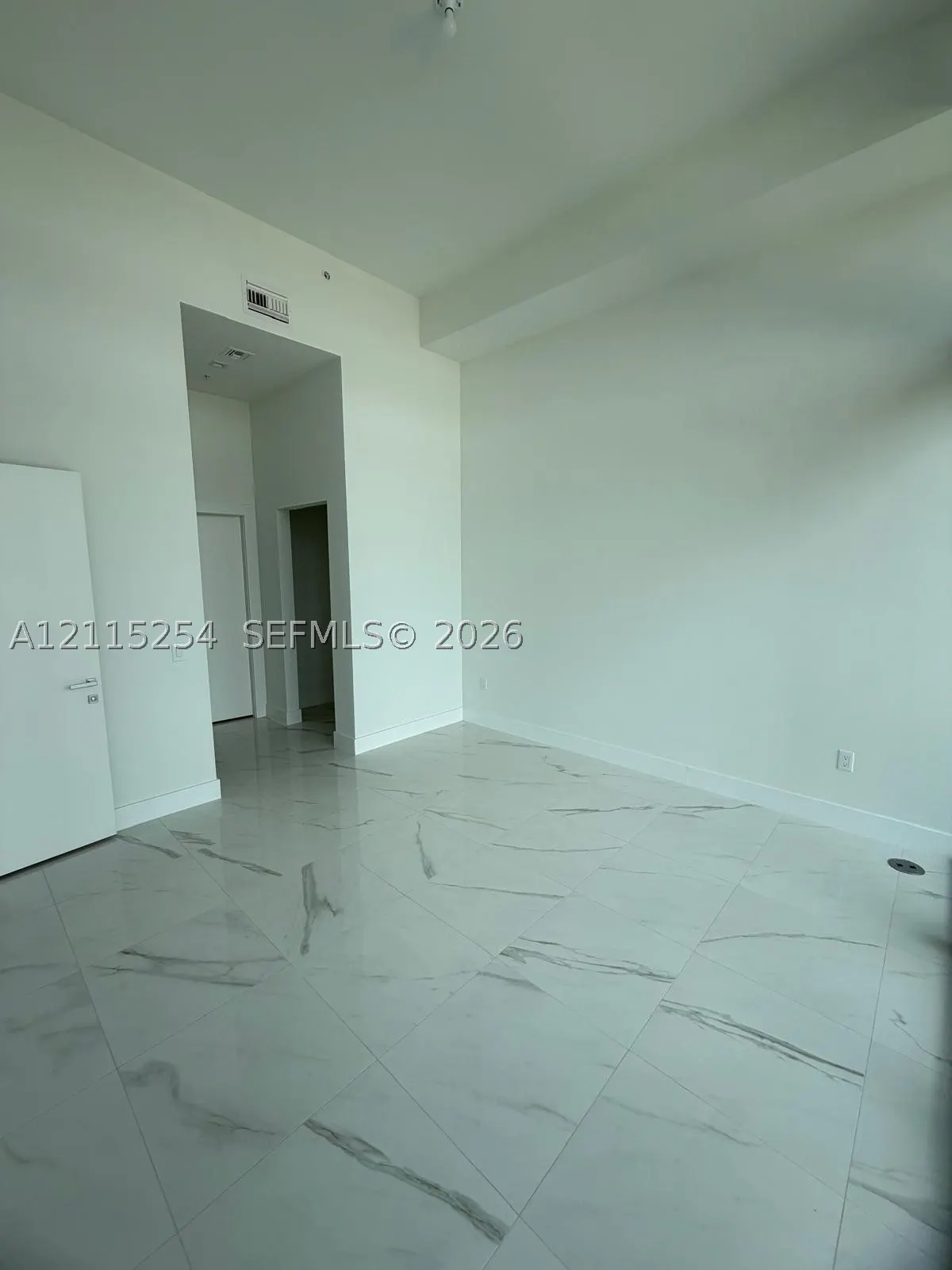 1170 E Hallandale Beach Blvd #607