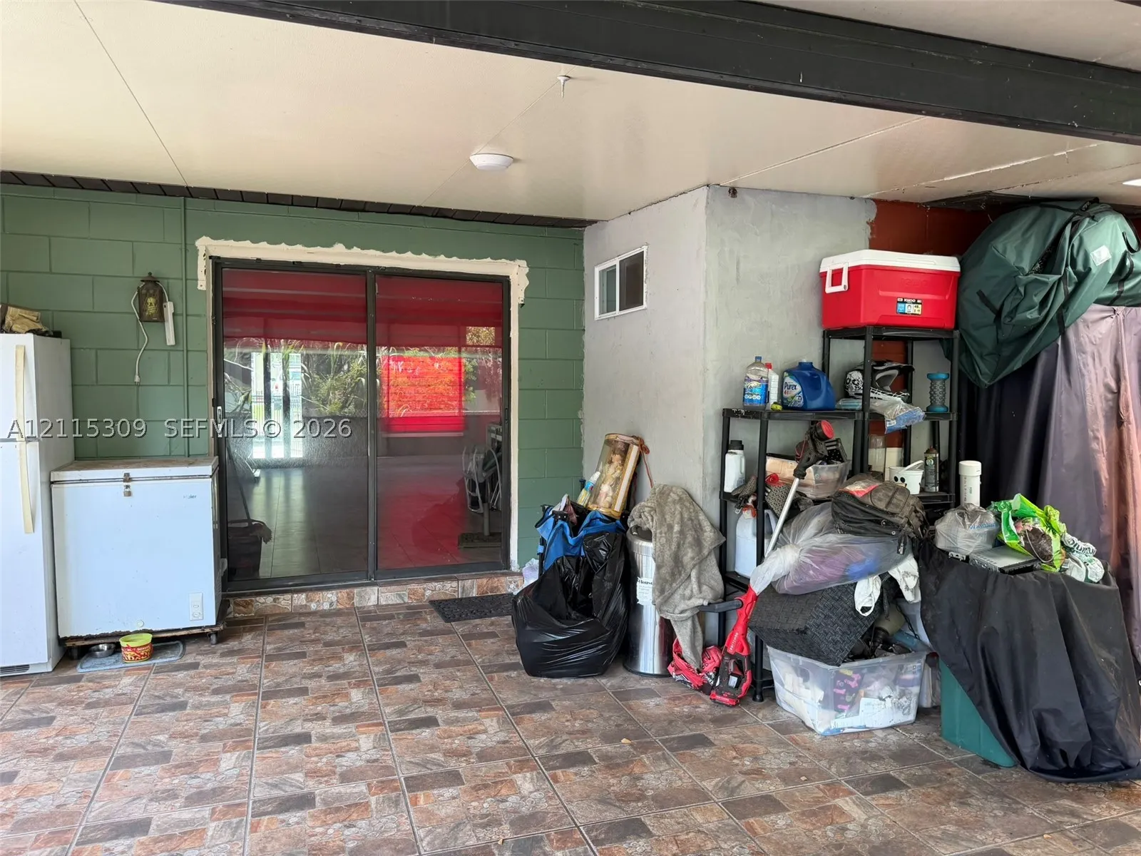 711 S Emory
