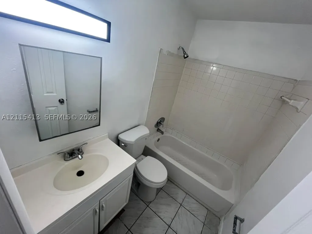3001 NW 4th Ter #173