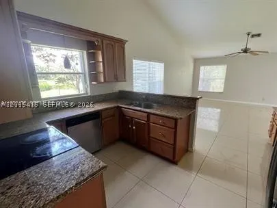 12020 Quilting Ln