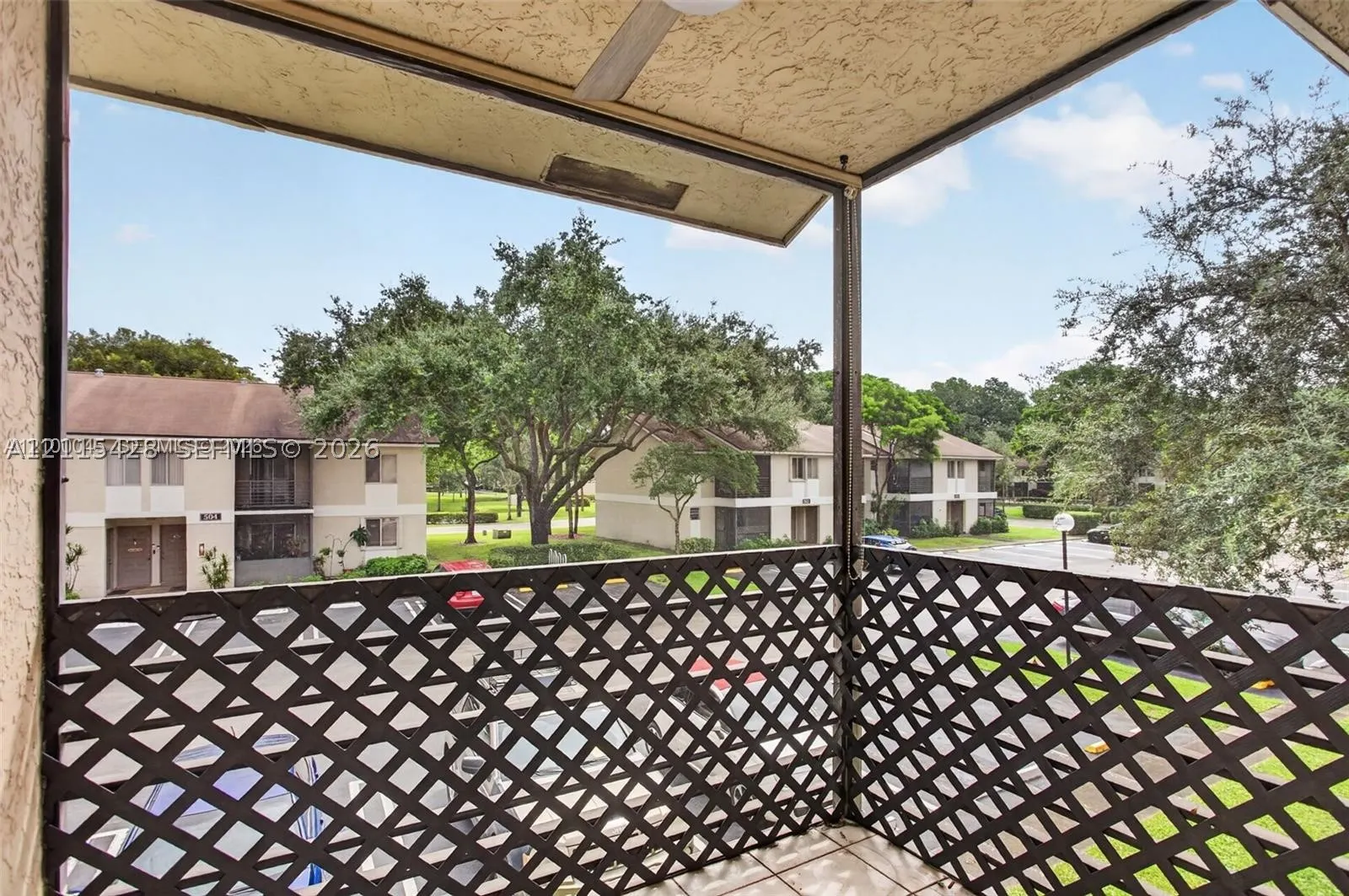 503 Gardens Dr #201