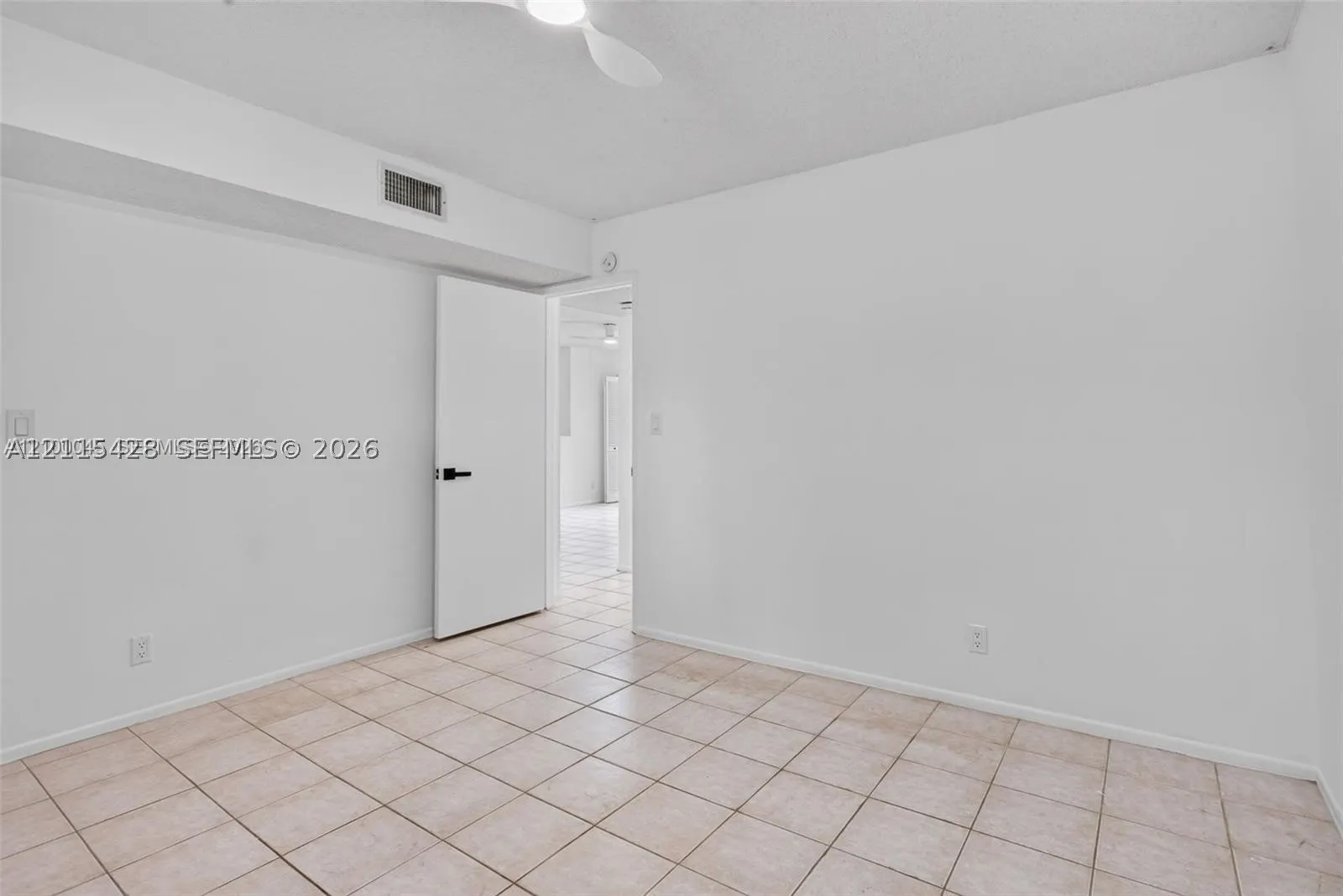 503 Gardens Dr #201