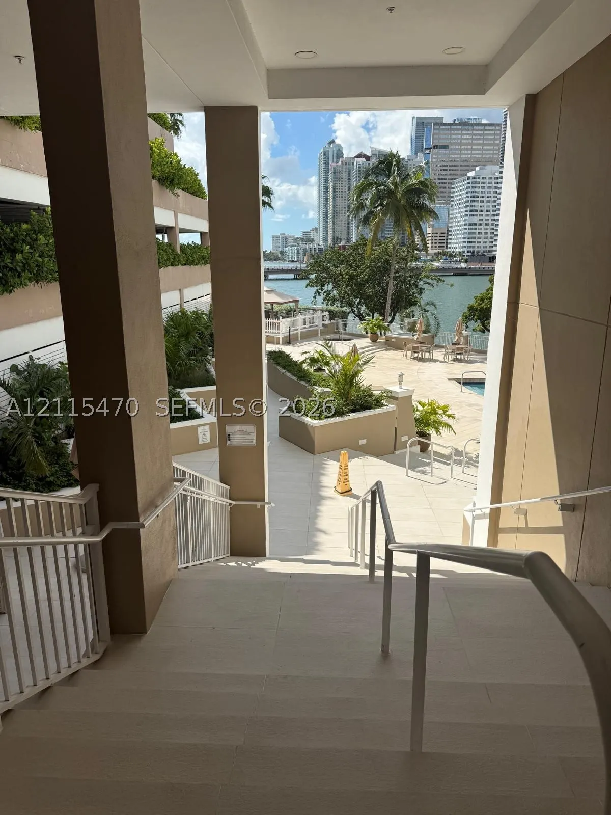 701 Brickell Key Blvd #1701