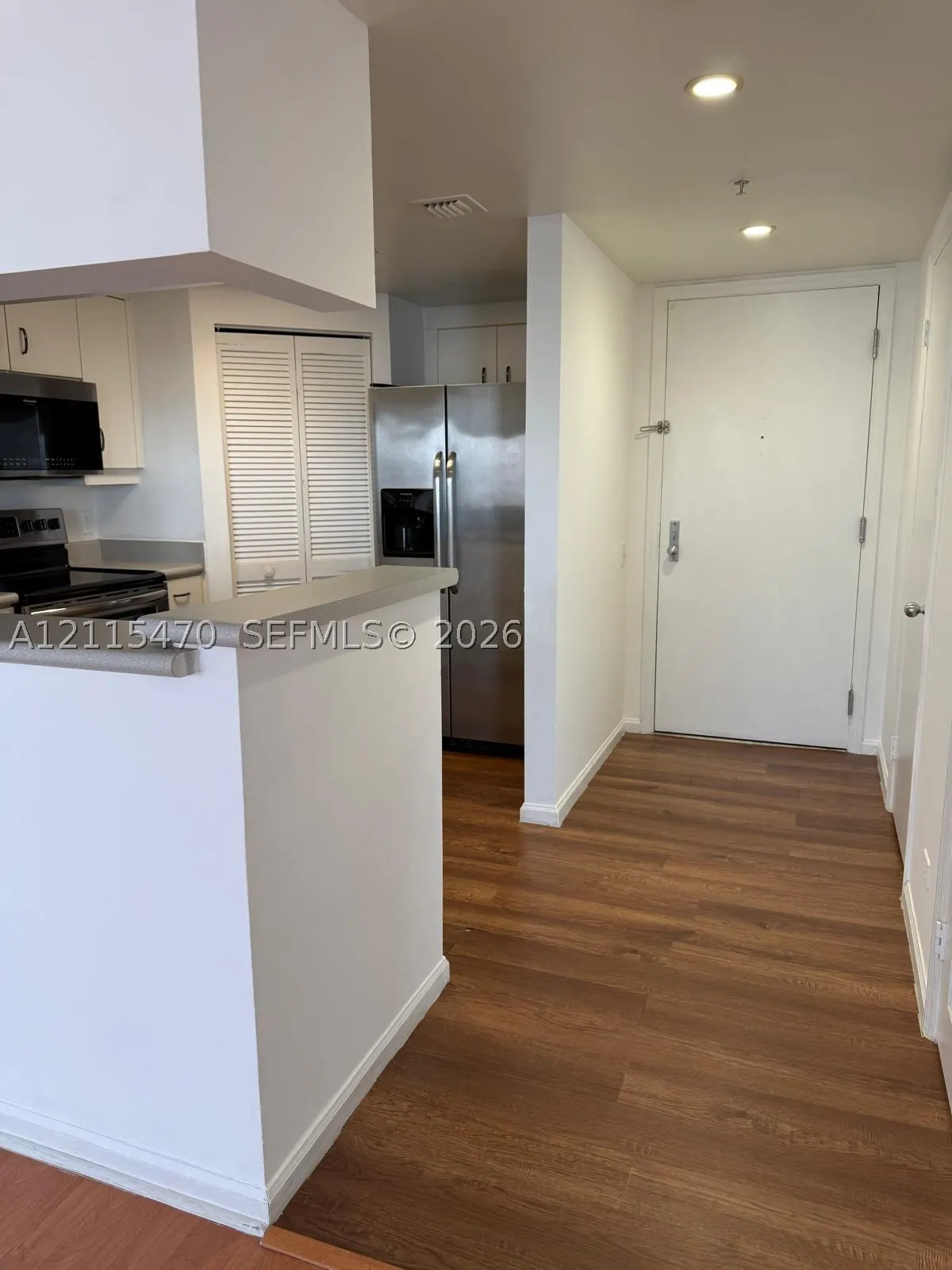 701 Brickell Key Blvd #1701