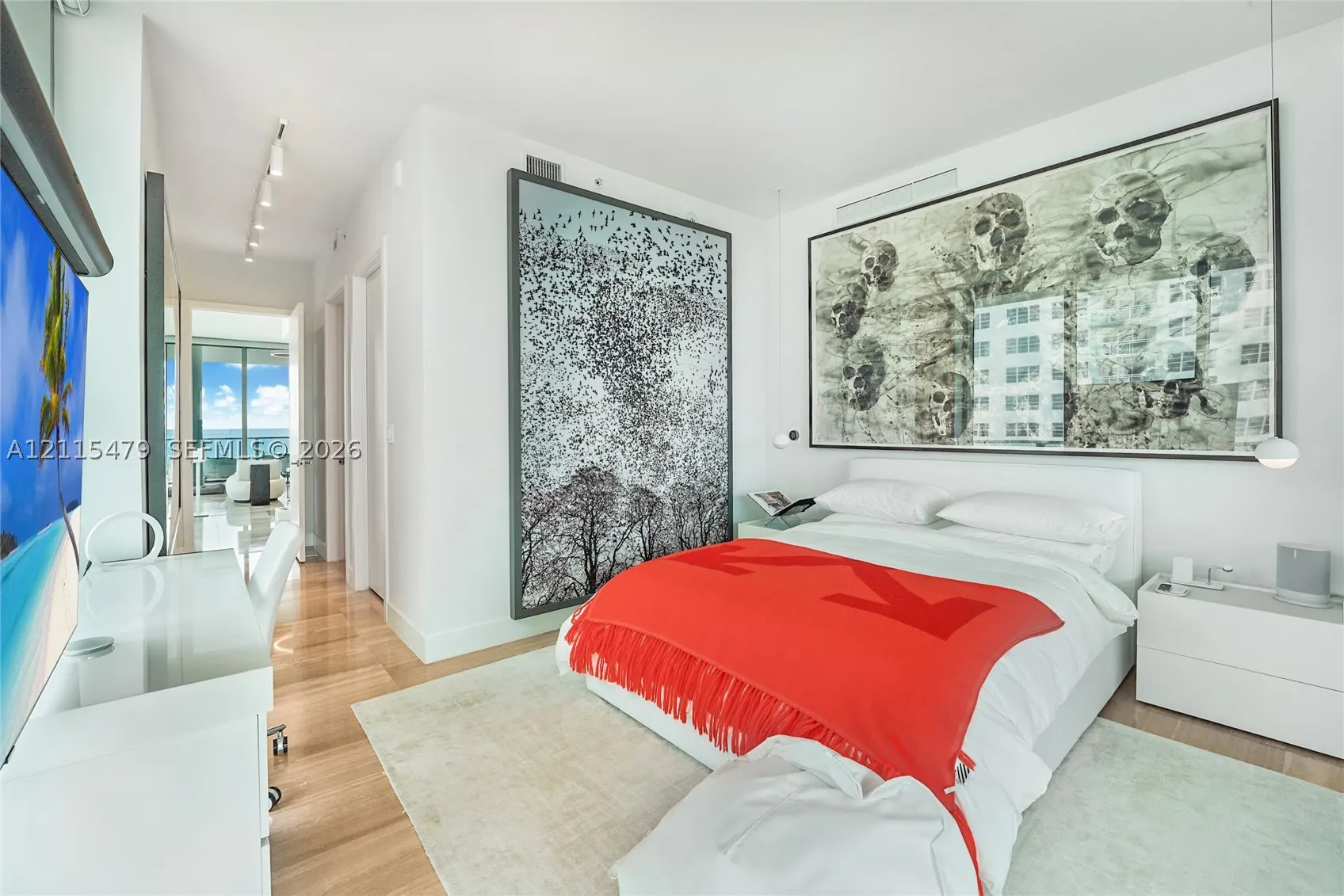 6901 Collins Ave #501
