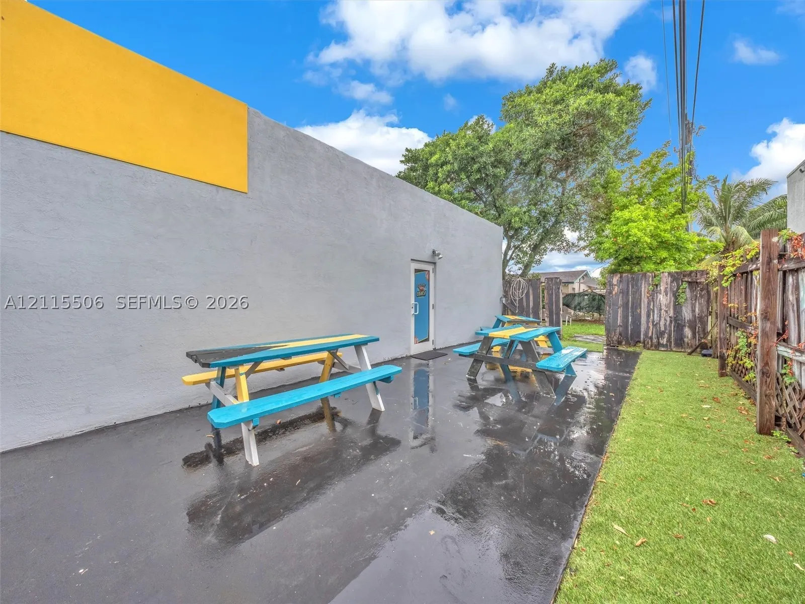 361 NW 27th Ave