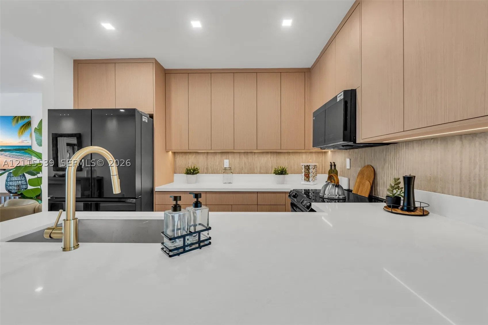 381 SE 6th Ter
