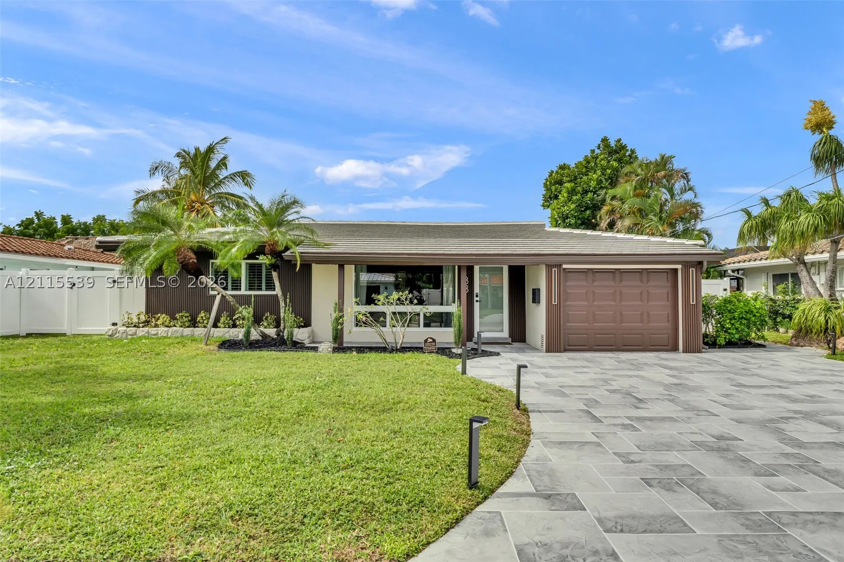 381 SE 6th Ter