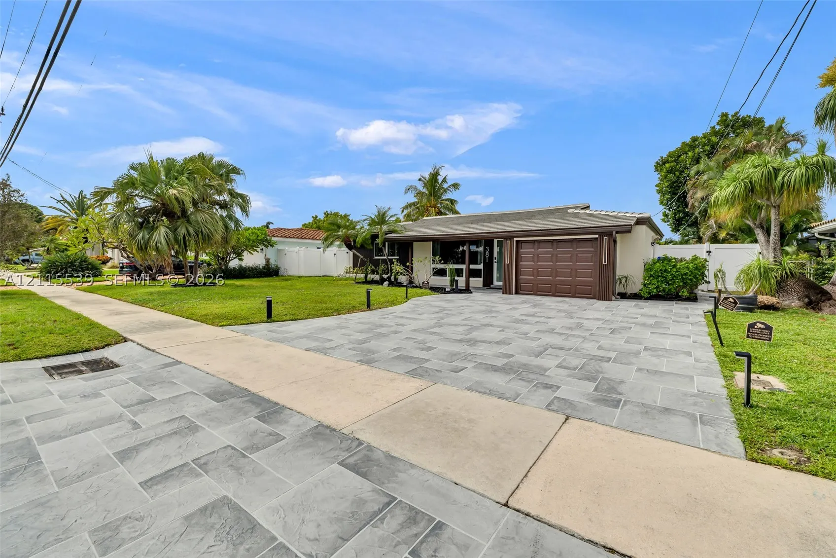 381 SE 6th Ter