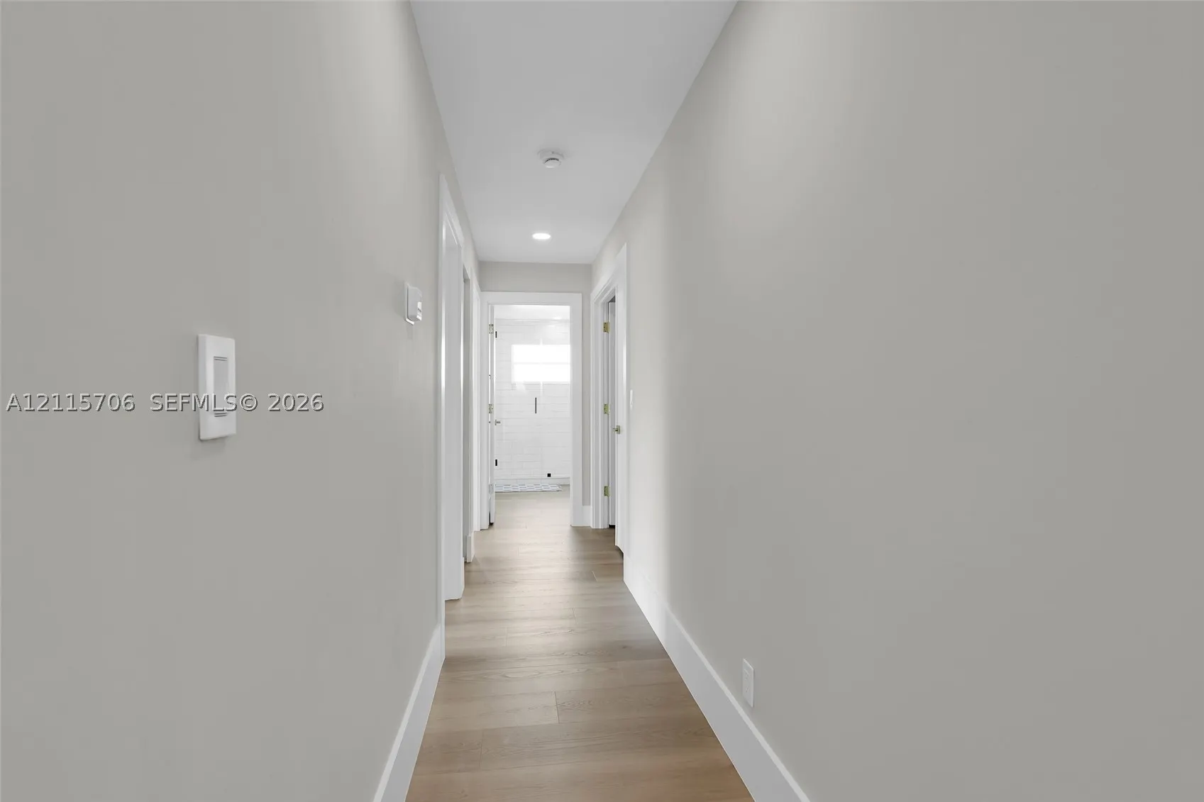 5184 Deerhurst Crescent Cir
