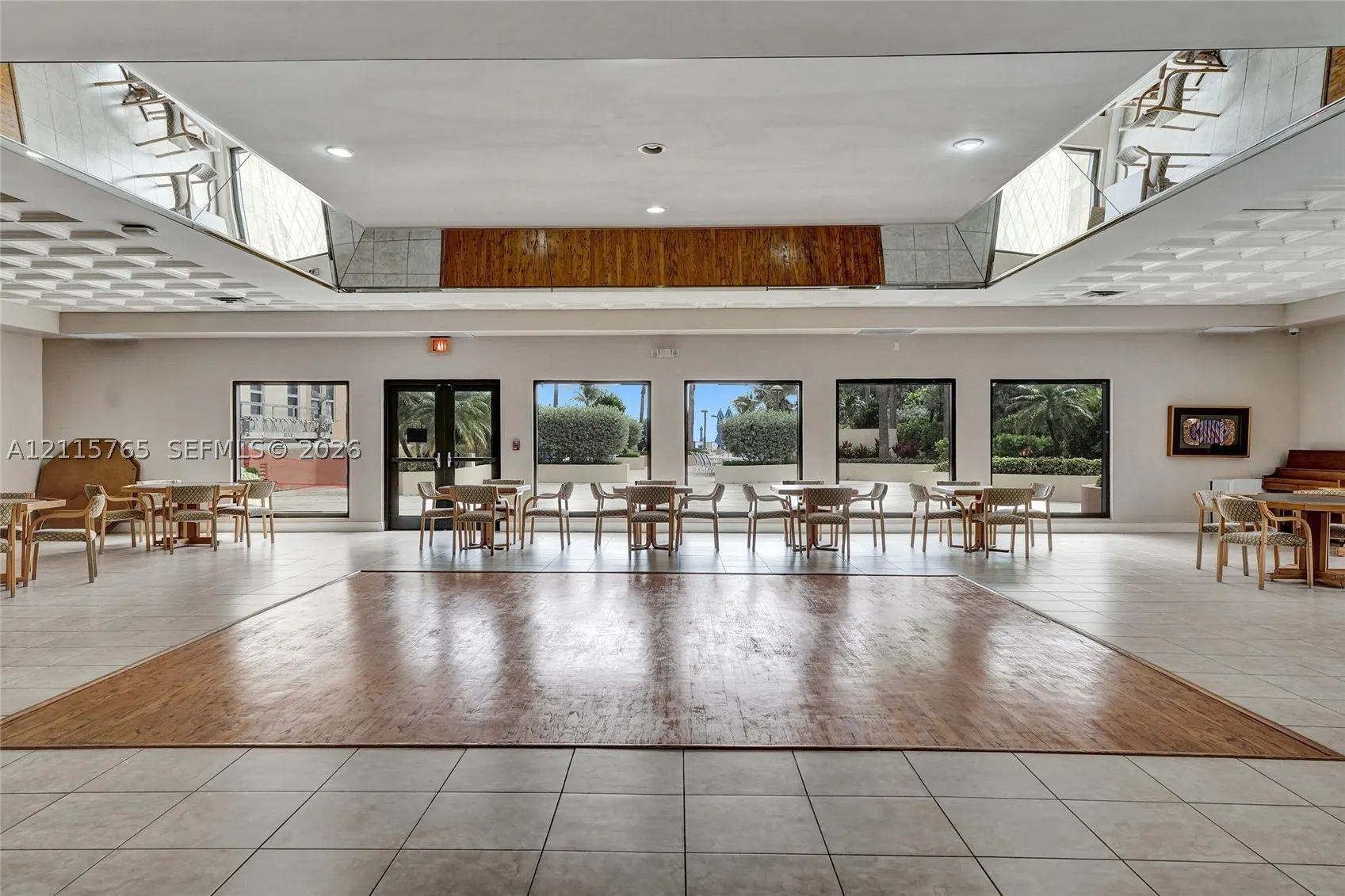 1920 S Ocean Dr #16B