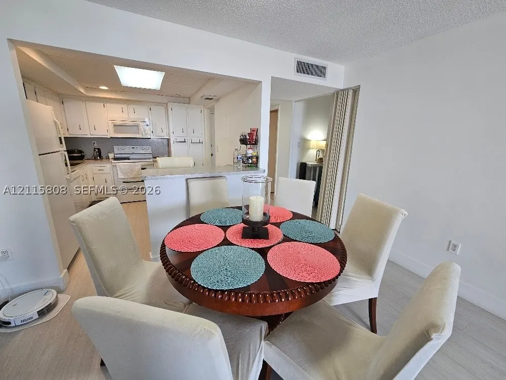 18031 Biscayne Blvd #603