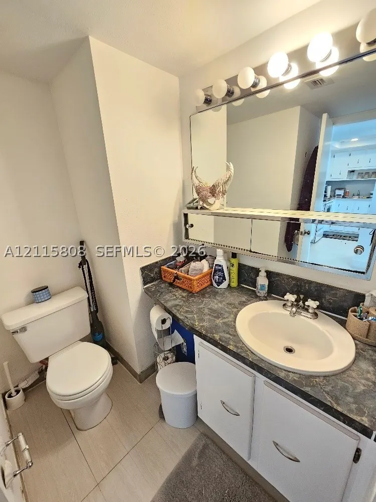 18031 Biscayne Blvd #603