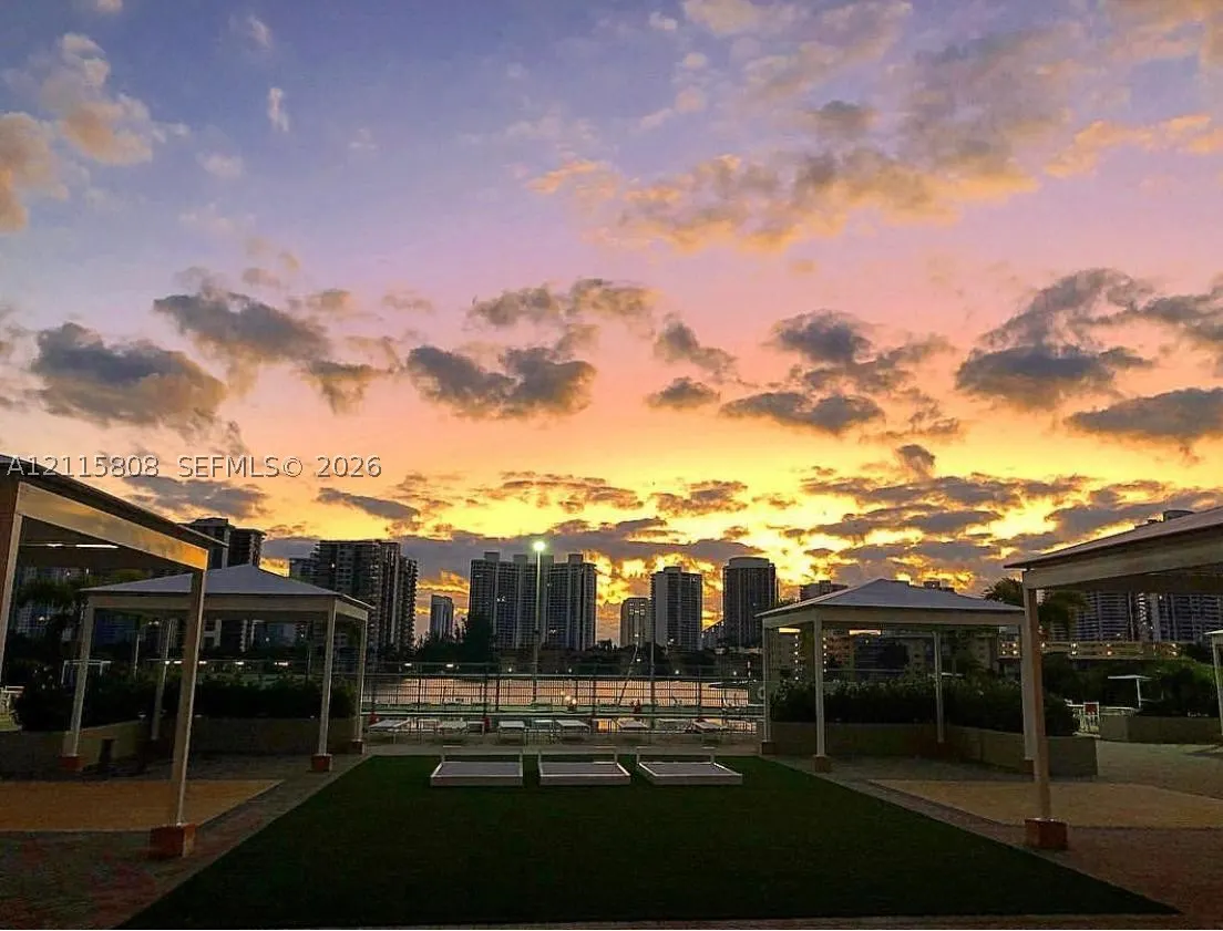 18031 Biscayne Blvd #603