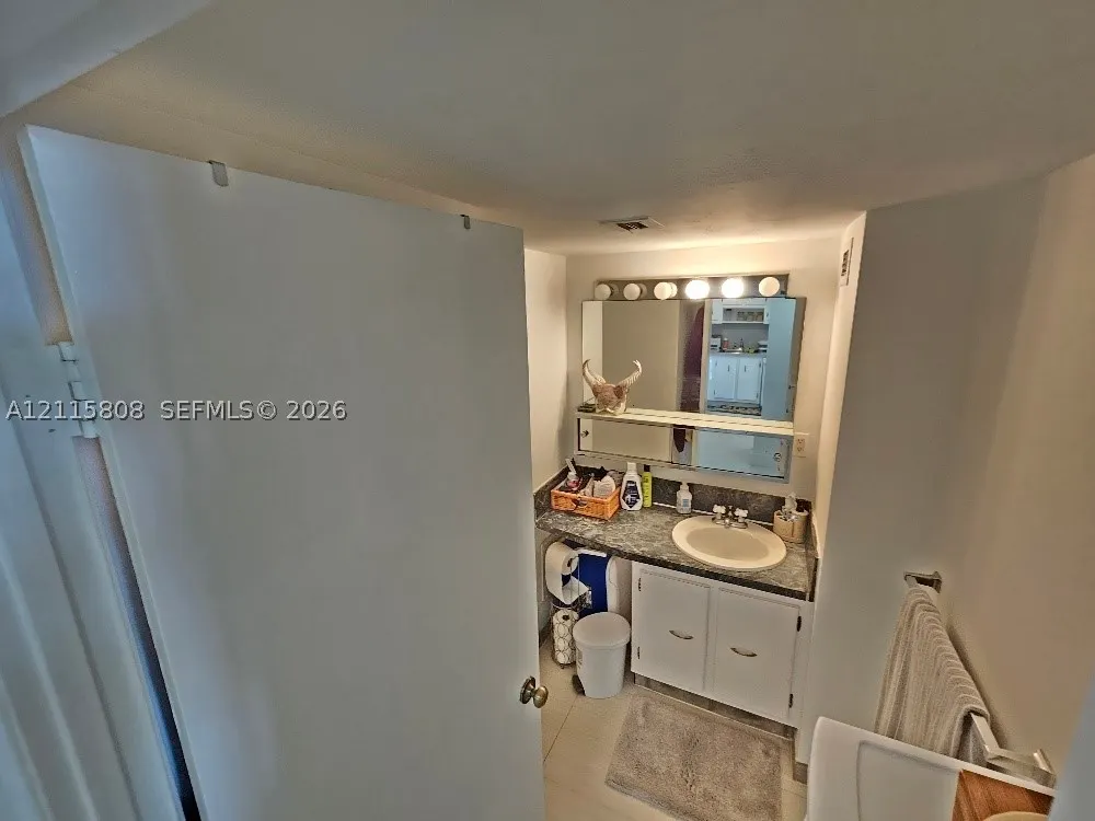18031 Biscayne Blvd #603