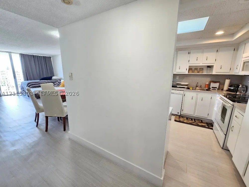 18031 Biscayne Blvd #603