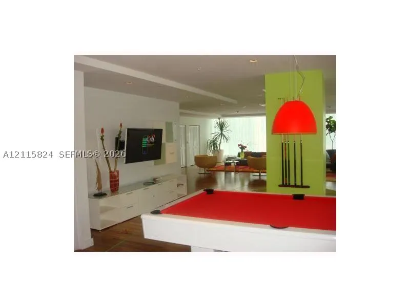 133 2 AV #2908