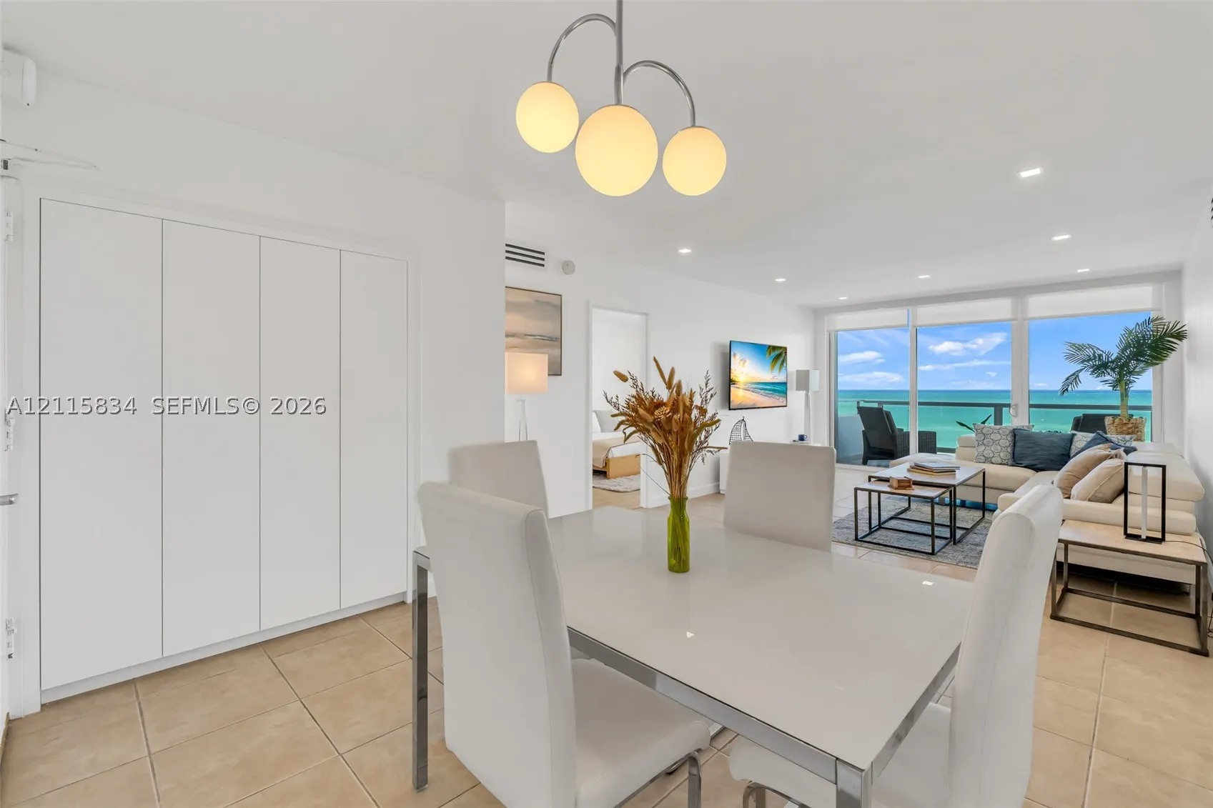 5161 Collins Ave #1717