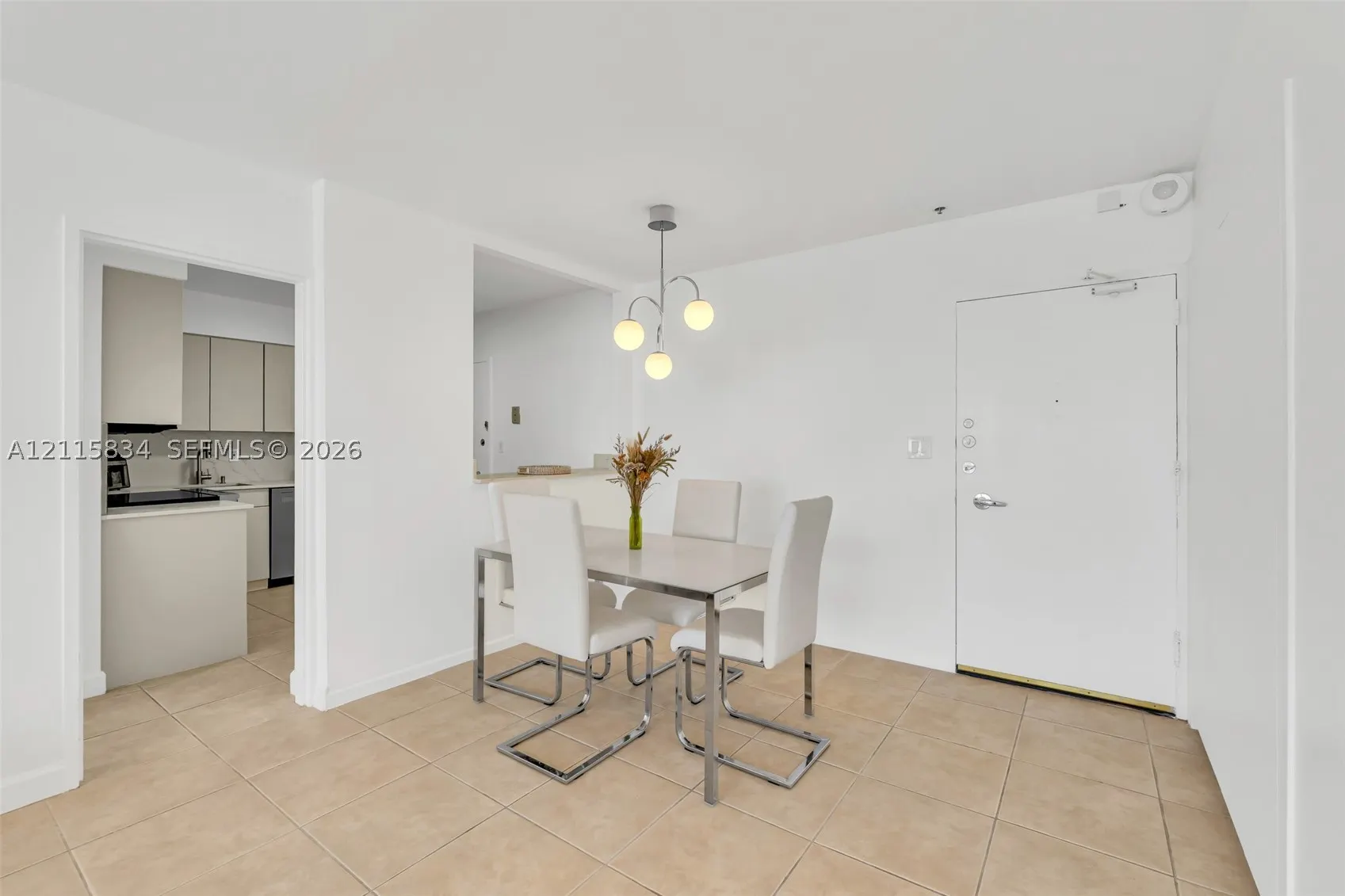 5161 Collins Ave #1717