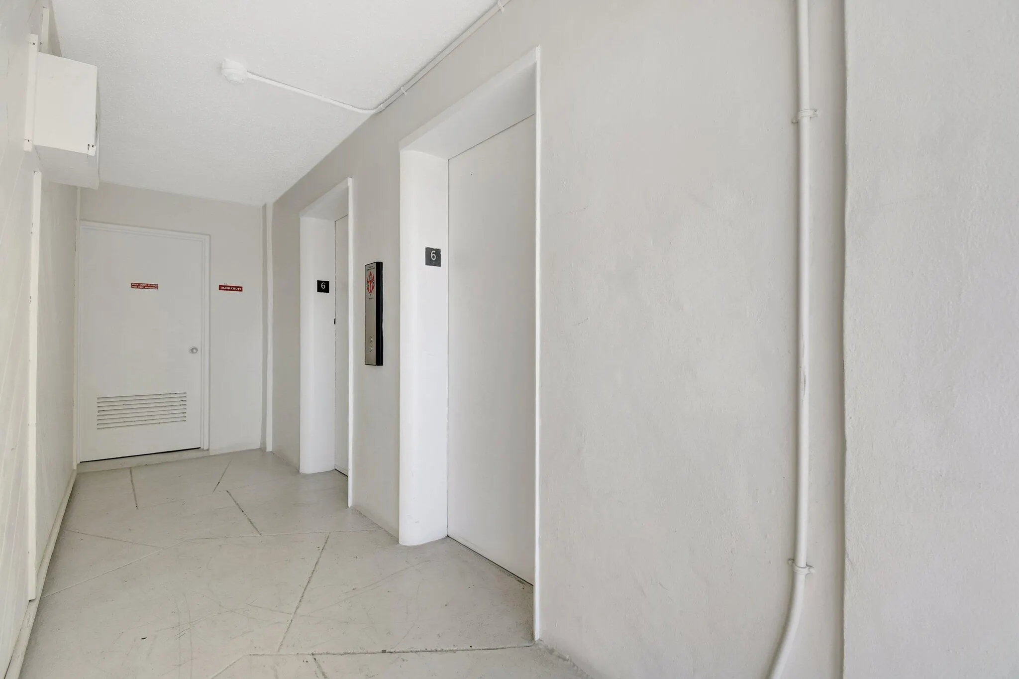 2555 NE 11th Street #609