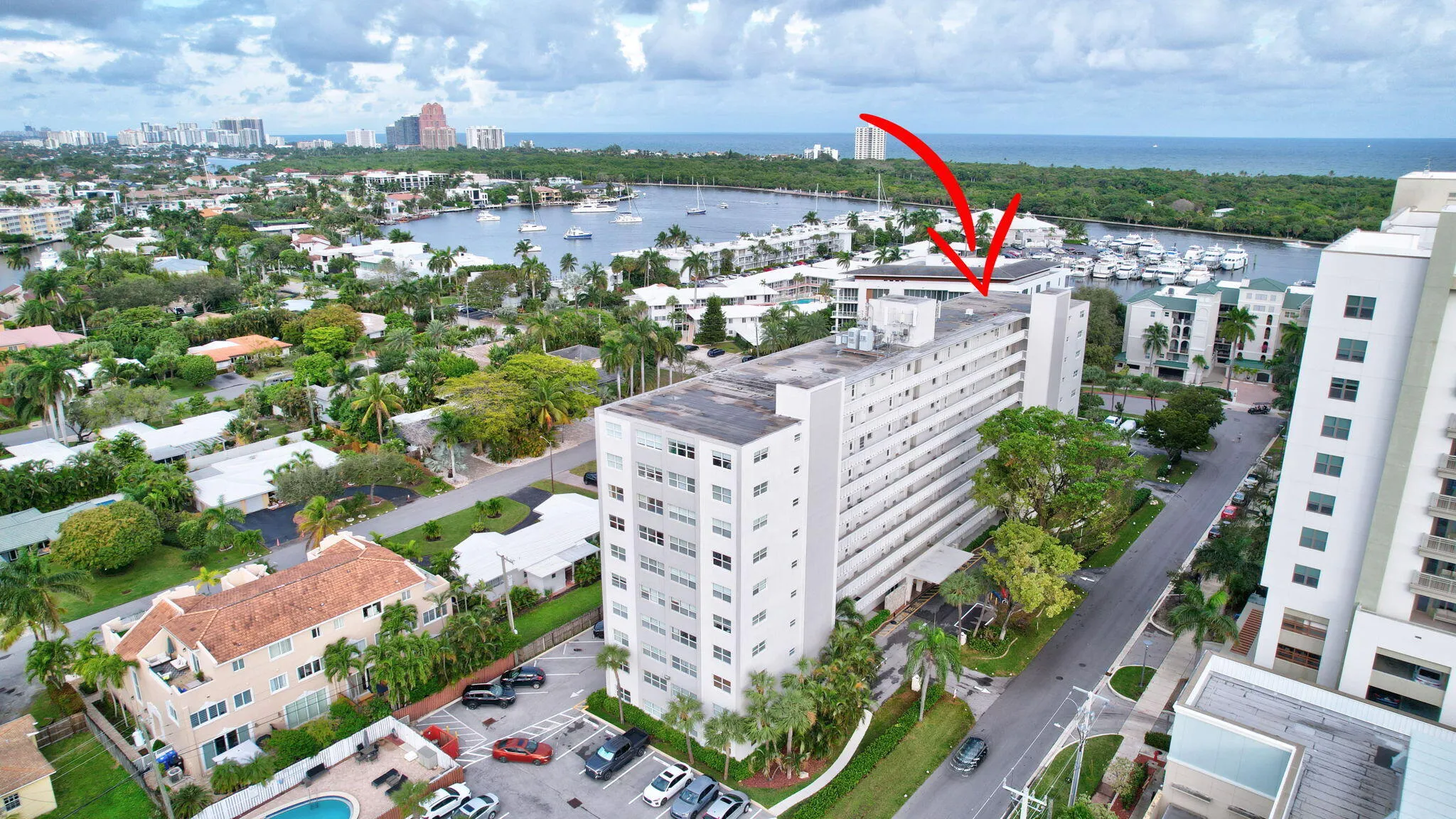 2555 NE 11th Street #609